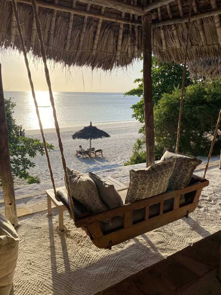 Beach bar Manta Pemba